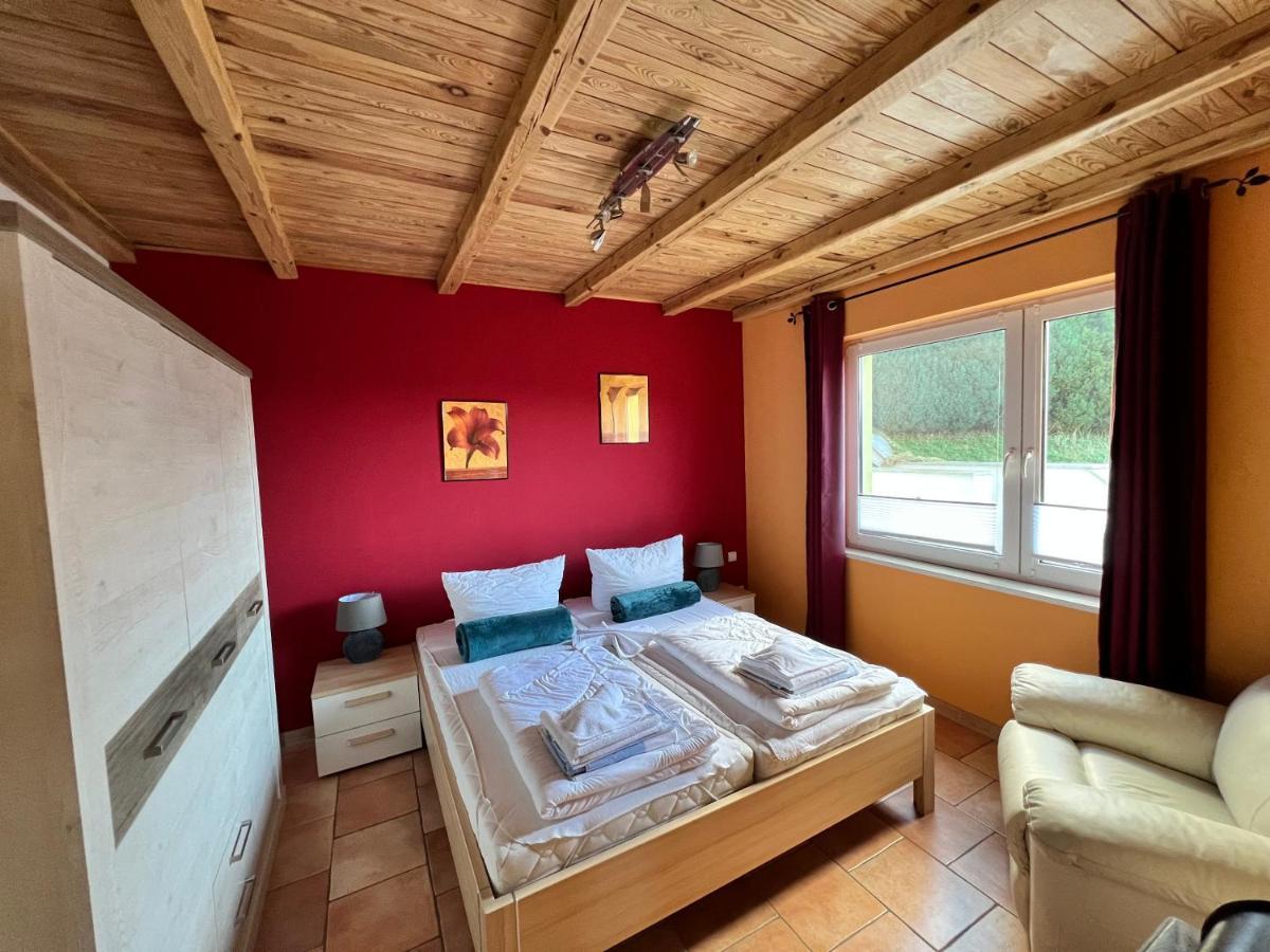 Haus Krabbe Mit Strandkorb Inkl Goehren  Luaran gambar